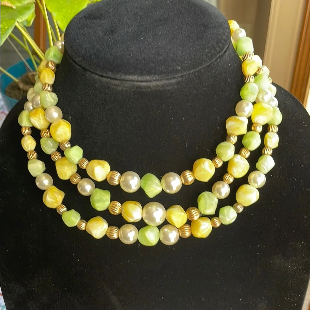 Vintage Caro‎ Beaded Necklace
